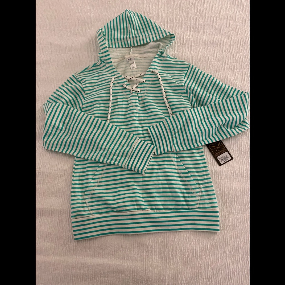 Teal and white pull over sweatshirt, super cute!